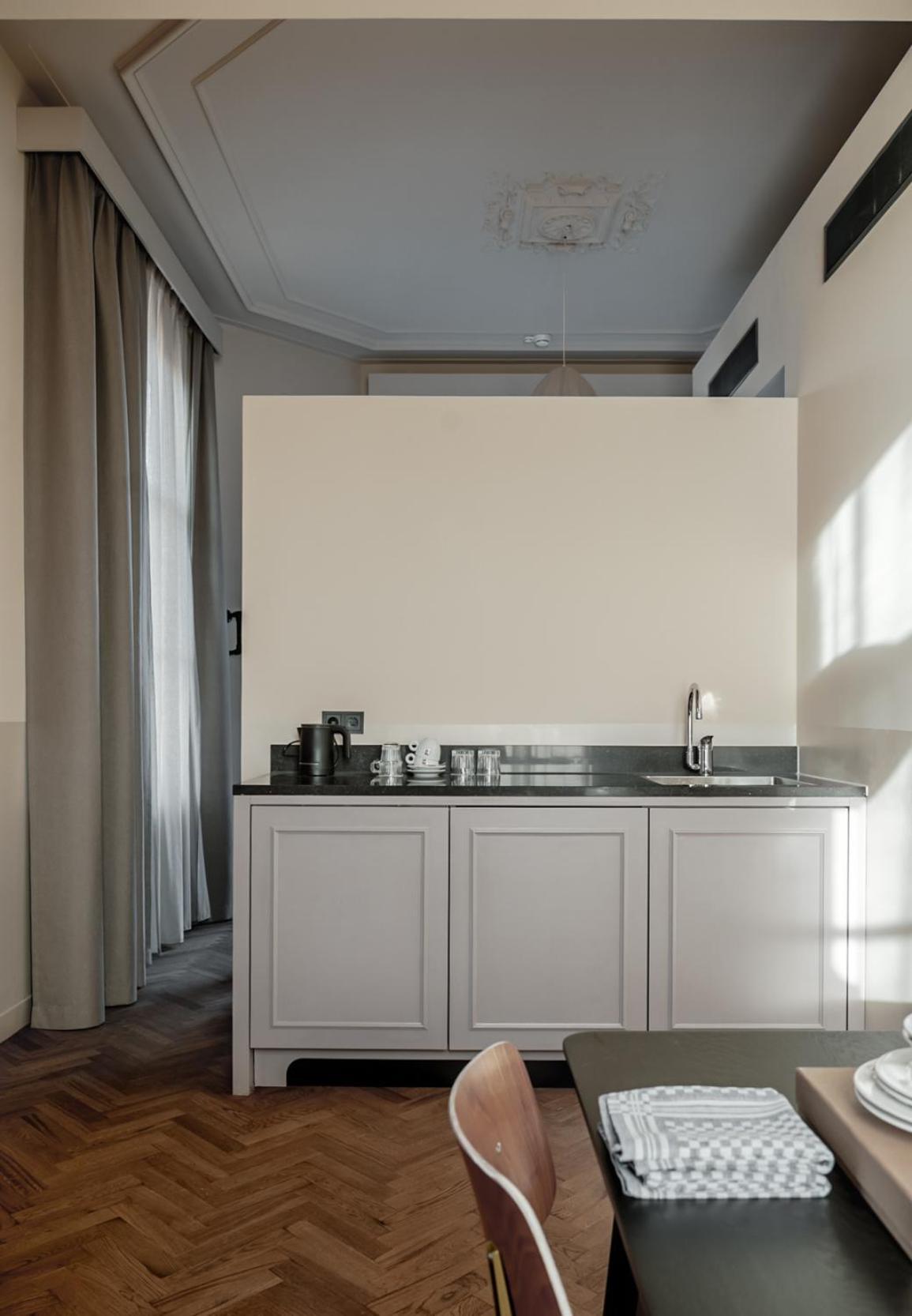 Metzlr House Hotel Haarlem Quarto foto